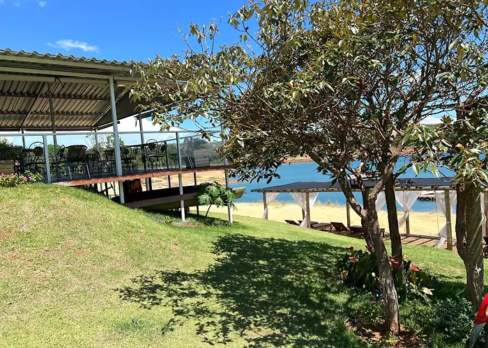 Brisa Do Lago Pousada